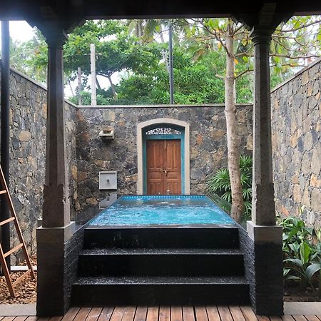 אונה ואטונה Royal Indigo Villa מראה חיצוני תמונה